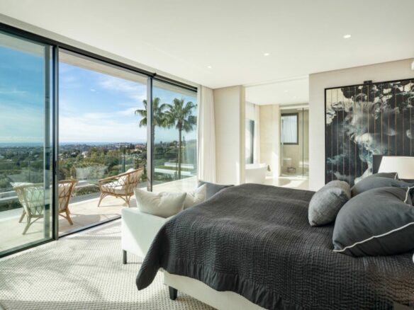 For sale 🌟La Quinta –  STUNNING  MODERN VILLA WITH PANORAMIC VIEWS 🌟 GATED