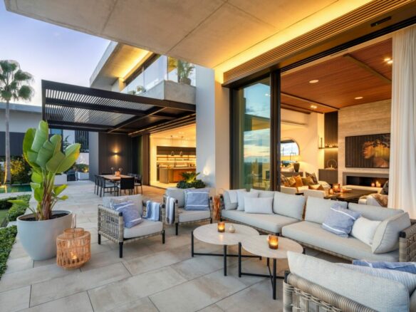 For sale 🌟La Quinta –  STUNNING  MODERN VILLA WITH PANORAMIC VIEWS 🌟 GATED