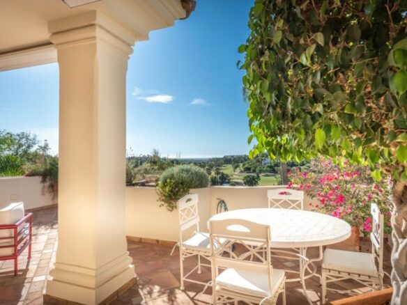 For sale ✨ Nueva Andalucia  3-Bedroom Duplex Penthouse in the Highly Desirable Las Alamandas ✨