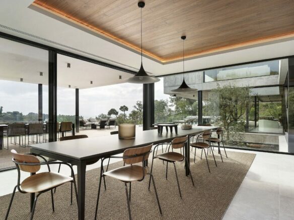 SOLD 🏡 Modern Villa in El Madroñal, Benahavis – An architectural masterpiece!