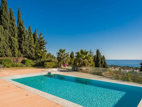 🌟 Stunning Villa with Panoramic Sea Views for Sale 🌊🏖️ | Marbella Golden Mile 🌟