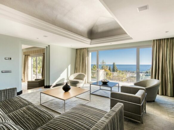 🌟 Stunning Villa with Panoramic Sea Views for Sale 🌊🏖️ | Marbella Golden Mile 🌟