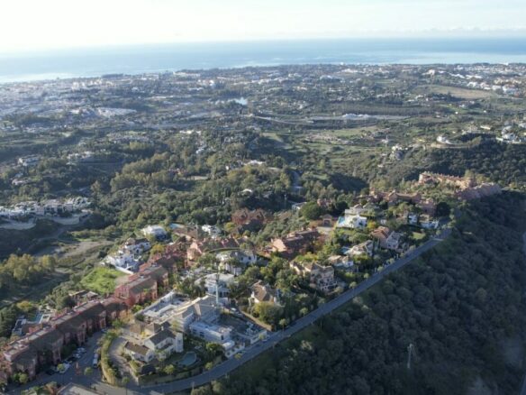 🌟 Urban Rustic Land in Benahavis: A Guide to Development & Planning 🌴🏡