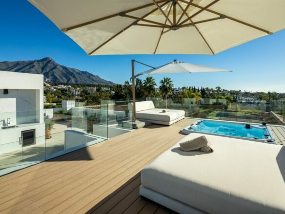  For Sale 🏠🌴Nueva Andalucía  villa – Masterpiece of Mediterranean elegance