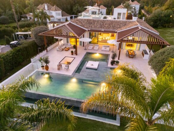  For Sale 🏠🌴Nueva Andalucía  villa – Masterpiece of Mediterranean elegance
