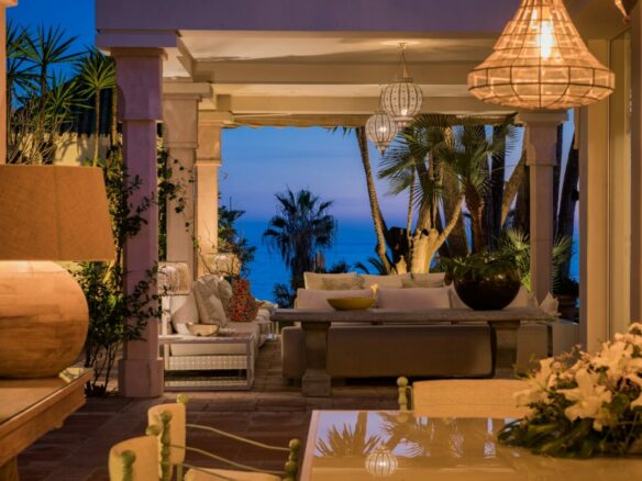 For Rent | Beachfront Mansion 🌊🏛️ | 15 Bedrooms | Marbella – The Golden Mile 🌴✨