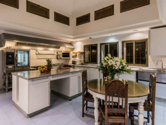 For Rent | Beachfront Mansion 🌊🏛️ | 15 Bedrooms | Marbella – The Golden Mile 🌴✨