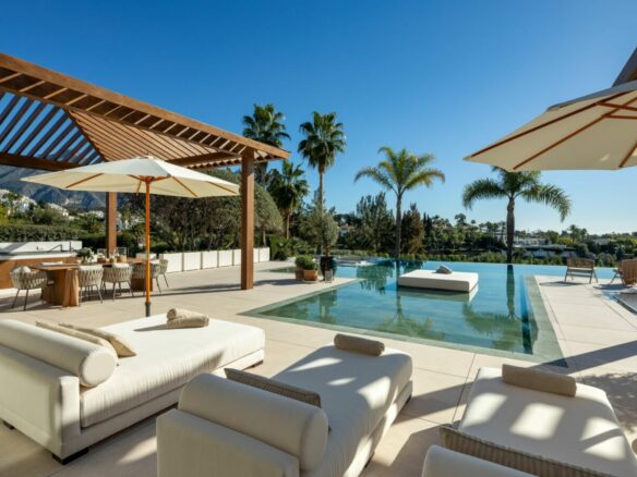  For Sale 🏠🌴Nueva Andalucía  villa – Masterpiece of Mediterranean elegance