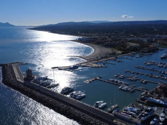 🌊 Sotogrande Marina – A “Little Venice” with  Canals & Private Berths 🚤🏡 in front of owners’ Homes!