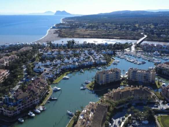 🌊 Sotogrande Marina – A “Little Venice” with  Canals & Private Berths 🚤🏡 in front of owners’ Homes!