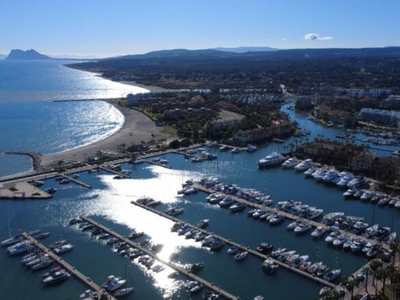 🌊 Sotogrande Marina – A “Little Venice” with  Canals & Private Berths 🚤🏡 in front of owners’ Homes!
