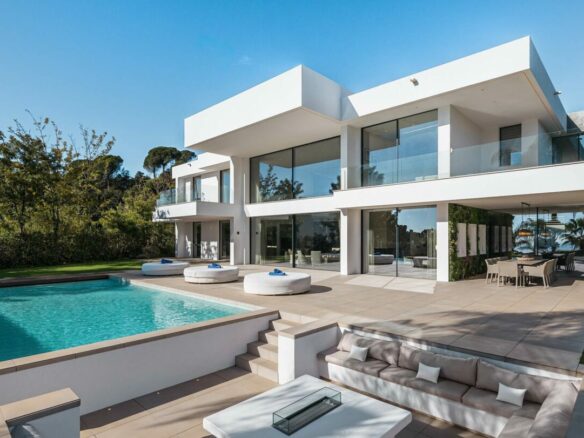 For sale – Elegant Modern Home  with Sea Views 🌊 in El Madronal
