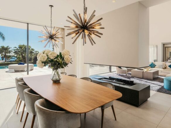 For sale – Elegant Modern Home  with Sea Views 🌊 in El Madronal