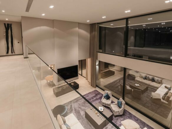 For sale – Elegant Modern Home  with Sea Views 🌊 in El Madronal