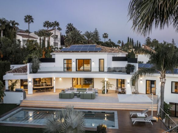 For sale 🏡 5B Turnkey  Villa in Nagüeles 🌊✨ Marbella Spain