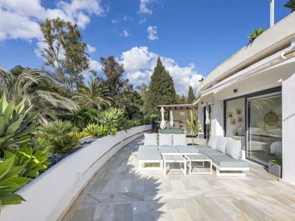 For Sale – Spacious Apt🌟 Las Lomas del Marbella Club 🌟
