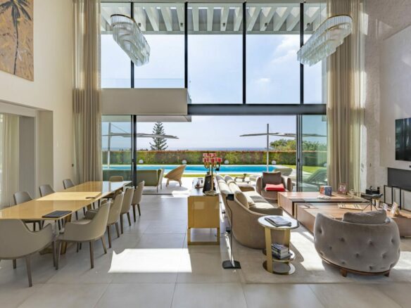 🔥 For Sale 🏡 | Exquisite 6-Bedroom Villa – Frontline ⛳ Golf & 🌊 Sea Views – Los Arqueros, Benahavís