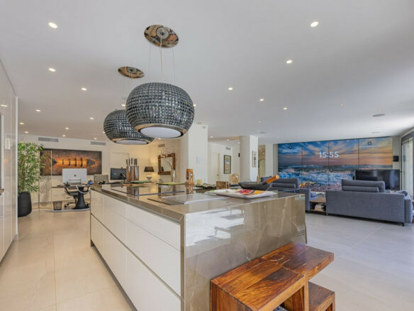 For Sale – Spacious Apt🌟 Las Lomas del Marbella Club 🌟