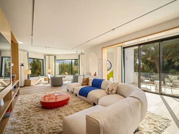 For sale  – Nueva Andalucia – South facing  – 4 bed villa 🏡