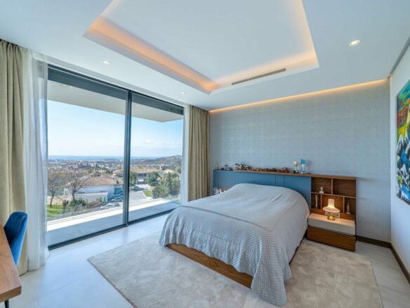 🔥 For Sale 🏡 | Exquisite 6-Bedroom Villa – Frontline ⛳ Golf & 🌊 Sea Views – Los Arqueros, Benahavís