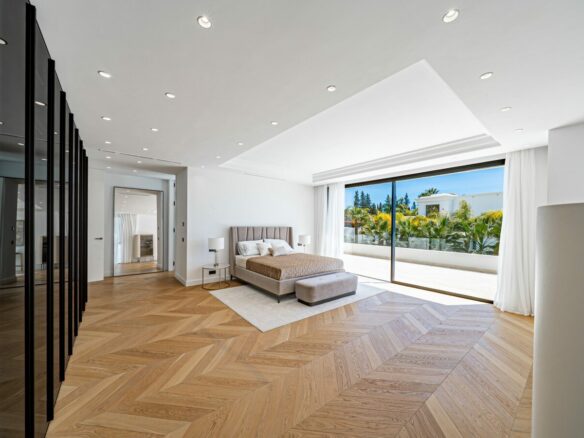 For sale 🏡✨ EXCLUSIVE NEW VILLA near MARBELLA CLUB ✨🏡