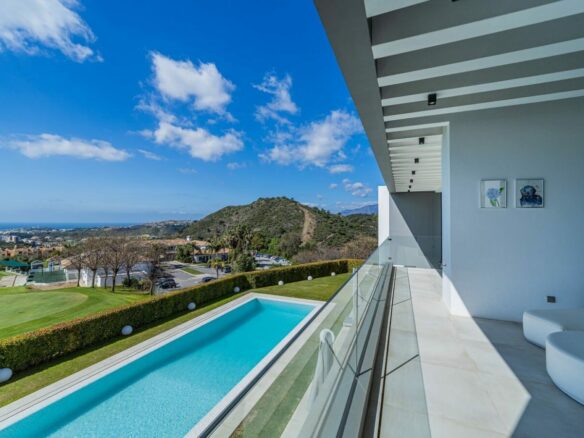 🔥 For Sale 🏡 | Exquisite 6-Bedroom Villa – Frontline ⛳ Golf & 🌊 Sea Views – Los Arqueros, Benahavís