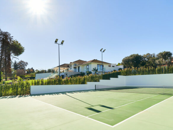 Reserved – Central Villa 🏡 for Sale in San Pedro on 6000m2 Plot – Tennis court