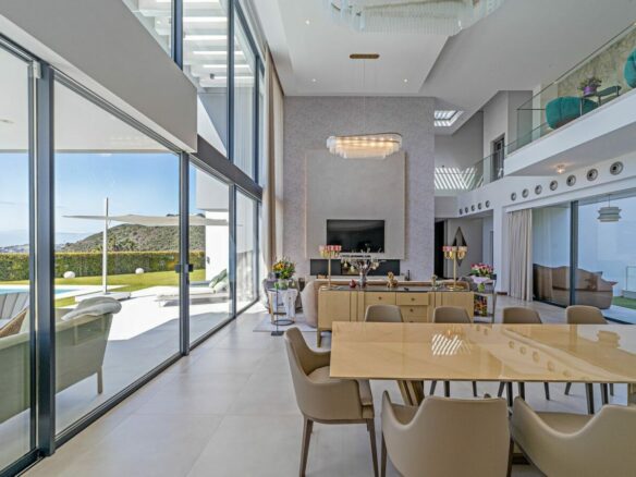 🔥 For Sale 🏡 | Exquisite 6-Bedroom Villa – Frontline ⛳ Golf & 🌊 Sea Views – Los Arqueros, Benahavís