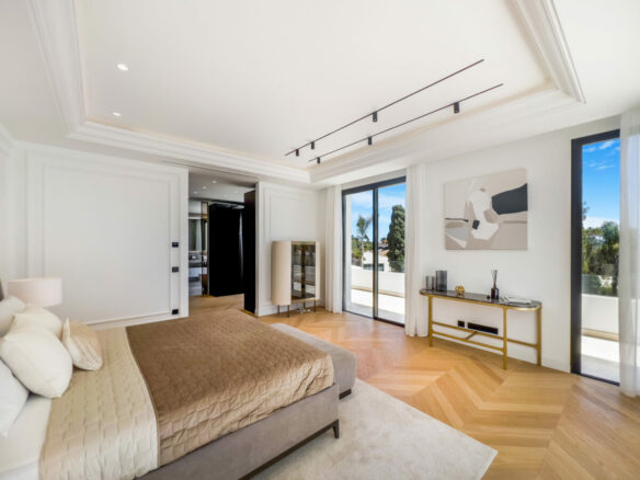 For sale 🏡✨ EXCLUSIVE NEW VILLA near MARBELLA CLUB ✨🏡