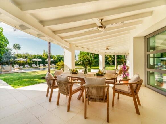 For sale 🏡✨ Luxury Turnkey Villa in La Cerquilla, Marbella 🌴💎