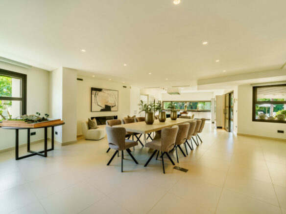 For sale 🏡✨ Luxury Turnkey Villa in La Cerquilla, Marbella 🌴💎