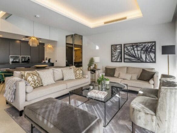🌊FRONTLINE BEACH LUXURY TOWNHOUSE – TURNKEY-GATED – ESTEPONA 🏝️