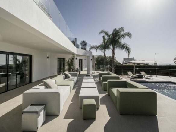 For sale 🏡 5B Turnkey  Villa in Nagüeles 🌊✨ Marbella Spain