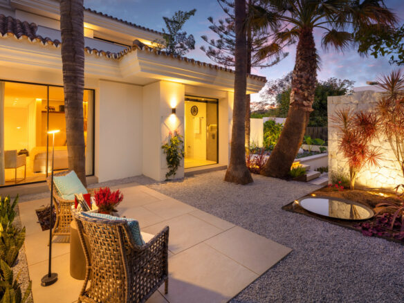 🏡✨ SOLD: Luxury Turnkey Villa in Nueva Andalucía, Marbella ✨🏡