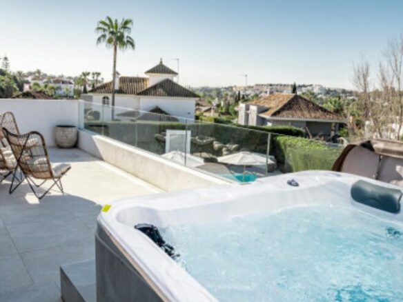 For sale 🏡 Turnkey Villa DESIGNED FOR FAMILY LIVING 👨‍👩‍👧‍👦 NUEVA ANDALUCÍA, MARBELLA