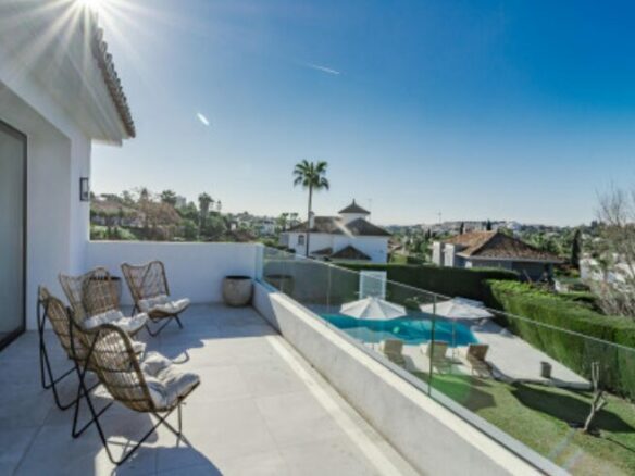 For sale 🏡 Turnkey Villa DESIGNED FOR FAMILY LIVING 👨‍👩‍👧‍👦 NUEVA ANDALUCÍA, MARBELLA