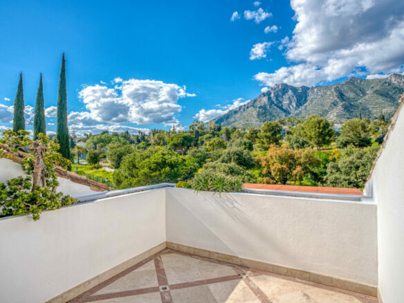 For sale ✨ Spectacular South-Facing Duplex Penthouse | Monte Paraiso Country Club, Marbella Golden Mile ✨