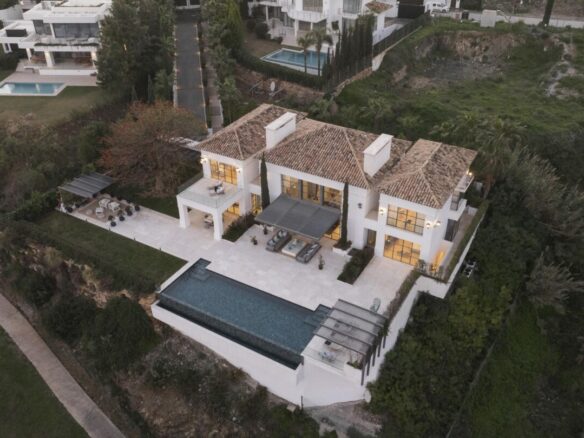 For sale – Modern 6B villa – Sea Views – Gated – Los Flamingos 🌊✨