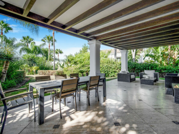 For Sale: Modern 6B Villa in gated Community 🏡✨ – Marbella – Golden Mile 