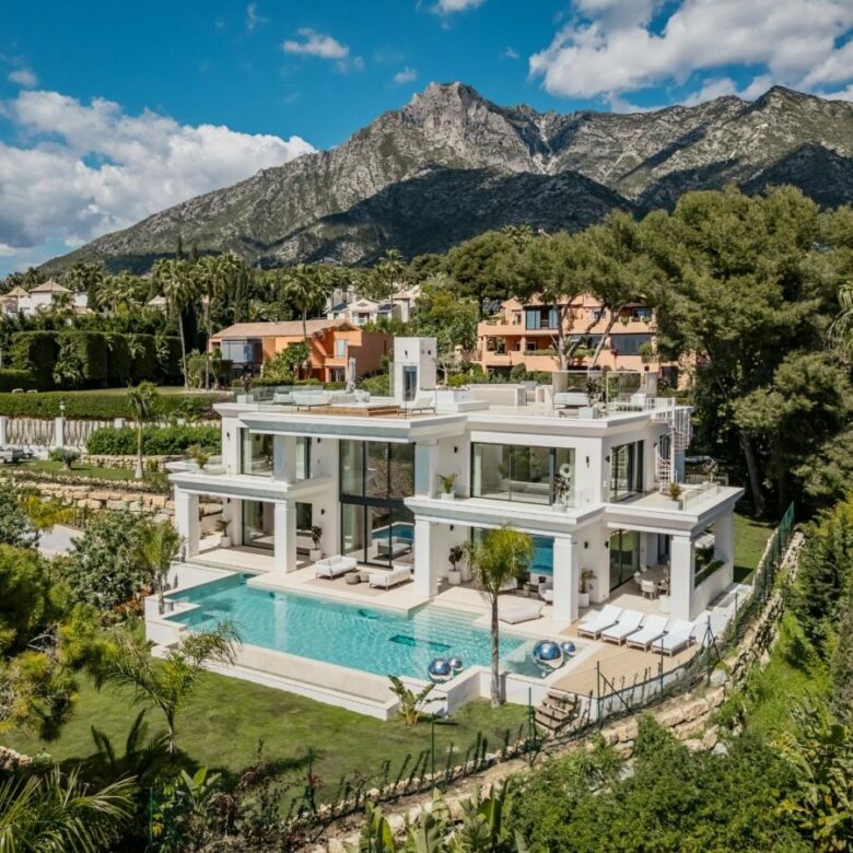 For sale – Sierra Blanca – 7B Modern Villa – Sea Views – Ready  🏡💎