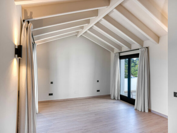 For sale ✨ Spectacular South-Facing Duplex Penthouse | Monte Paraiso Country Club, Marbella Golden Mile ✨