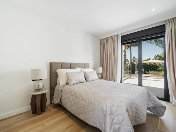 🌴 For Sale | Five Bedroom Villa with Sea Views in Nagüeles 🌊