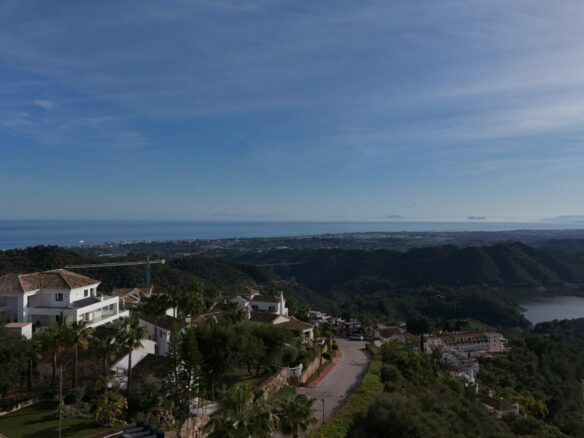 🏡 For Sale: Luxury Modern Villa Project with Sea Views in Marbella, Istán 🏝️