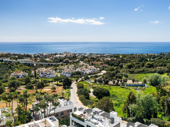 Refined Architectural Luxury with Panoramic Sea Views 🌅 in Sierra Blanca