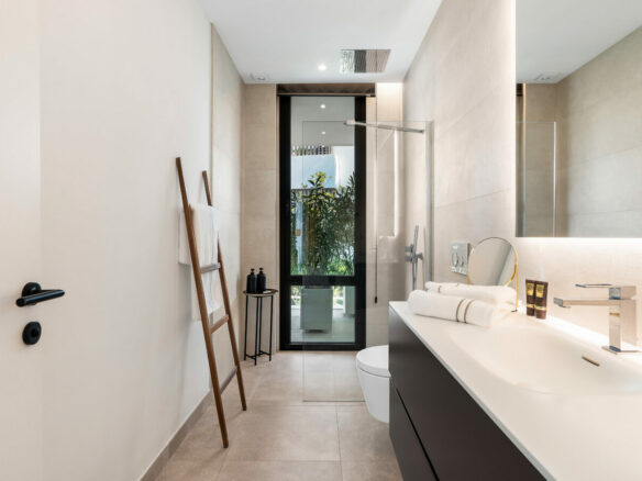 Refined Architectural Luxury with Panoramic Sea Views 🌅 in Sierra Blanca
