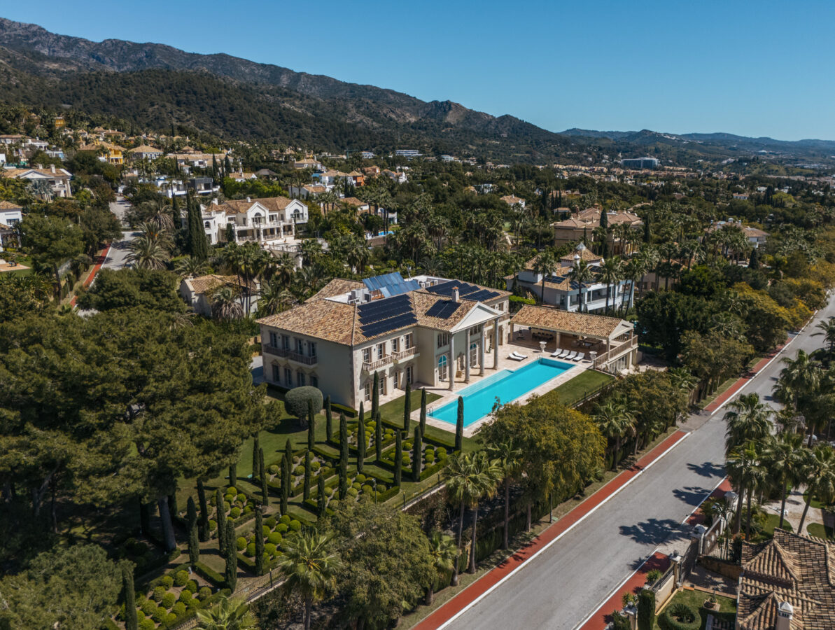 Reduced 🌟 For Sale: Luxury Neoclassical Estate with Breathtaking Sea Views in Sierra Blanca 🏛️🌊