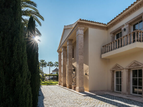 Reduced 🌟 For Sale: Luxury Neoclassical Estate with Breathtaking Sea Views in Sierra Blanca 🏛️🌊