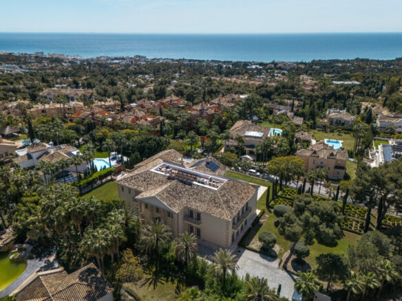 Reduced 🌟 For Sale: Luxury Neoclassical Estate with Breathtaking Sea Views in Sierra Blanca 🏛️🌊