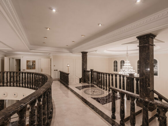 Reduced 🌟 For Sale: Luxury Neoclassical Estate with Breathtaking Sea Views in Sierra Blanca 🏛️🌊