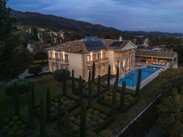 Reduced 🌟 For Sale: Luxury Neoclassical Estate with Breathtaking Sea Views in Sierra Blanca 🏛️🌊
